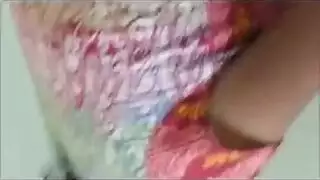 المرة الأولى لفتاة غبية: قذف شرجي مكثف