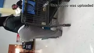 جماع جماعي خشن في المملكة المتحدة مع نزول سوائل ووجه مغطى بالمني