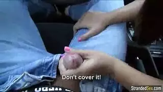 فحول شباب ونساء جميلات في ثنائي حميمي