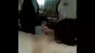 الزوجان الشهوانيان: سارة والزوج في ممارسة جنس إباحية شديدة