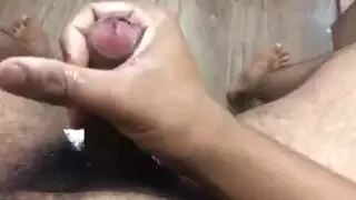 أول مشهد جنسي ثنائي – جامح لدرجة أنك ستشاهده مجددًا