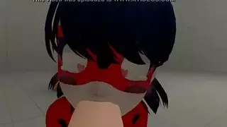 مبتلة في الغابة: كاتي تأخذ عدة أعضاء ذكورية عميقاً بداخلها