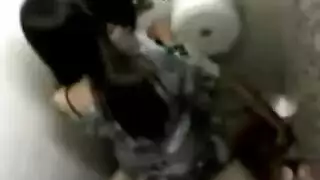 منرضه تفتح رجليها لعامل الصيانه