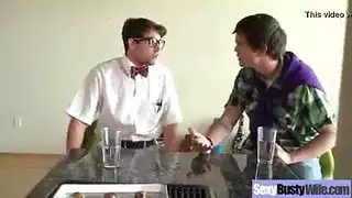 ناقص لامع في احسن الاحوال