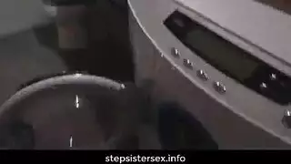 رغبة الأخوة: جنس قسري متحمس وحار