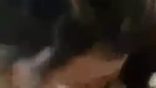 شرموطة مصرية ماهرة تمص القضيب العربي بشهوة وإثارة