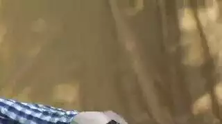 سحب صاحبته لممارسة جنس جامح خلف مكان الحفلة