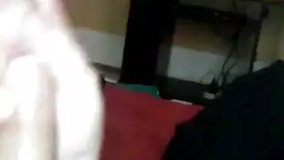 ديوث يرضع الزب