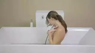 مقاطع تونسية ساخنة متحركة: مشاهد شرجية ومهبلية