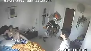 تجسس كاميرا مخفية: العدسات المصقولة تركز على قذف السائل المنوي