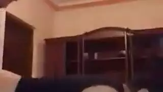 فتاة مغربية جامدة تصرخ آه يا نعم أثناء جنس خشن