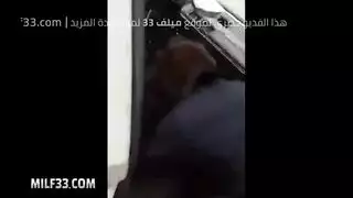 سكس سعودي في الصحراء ينيكها في السيارة