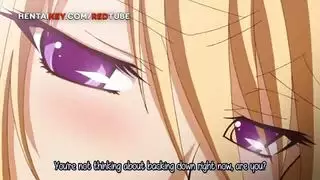 أول ظهور للشقراء: خيال جنس جماعي كرتوني