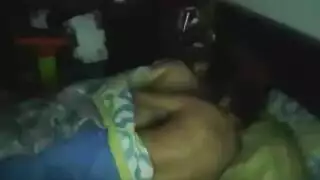 إباحية حميمية: زوج وزوجة في مشهد شرجي مشتعل