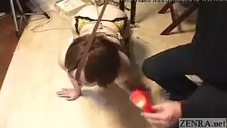 حرث مؤخرة ضخمة حتى أقذف بالداخل