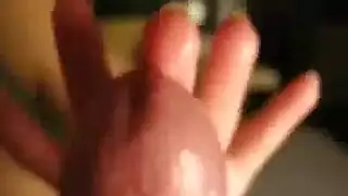 ثنائي صعب: ميلف وشاب أجنبي في حفلة جنس صريحة