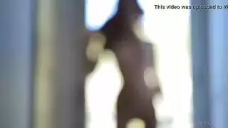 الكاميرا الخفية لرأس حمراء: تحب كل بوصة من ذلك القضيب الأسود الكبير