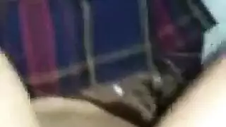 حفلة جنس جماعي علنية تترك ميلف آسيوية تقطر بللاً