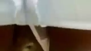 أفلام جنس كويتية مجانية: مص وعنف جنسي