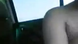 فيديوا بنات تشلح ملابسه بلكامل