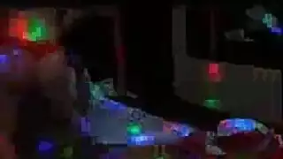 عصابة إكس إكس إكس أمريكية: عاهرة مراهقة تأخذ حمولات متعددة