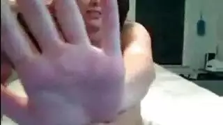 أثداء ضخمة وهيكل ممتلئ في فيلم إباحي