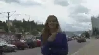 مراهق ناضج يغوي امرأة ناضجة في فيلم إباحي محظور