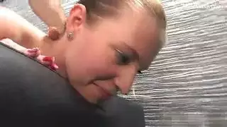 سكس صعب: أولاد أنثويين وبنات في إيلاج مزدوج