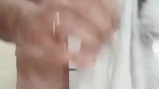 تحدي العلاج السلوكي المعرفي المدقع: جلسة الضرب بالمنشفة الساخنة بواسطة المتذوق تعذيب الخصية النهائي