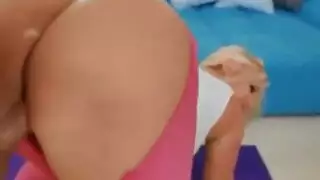 سكس اب ينيك بنته مترجم ابي ينيكني انا وصديقاتي