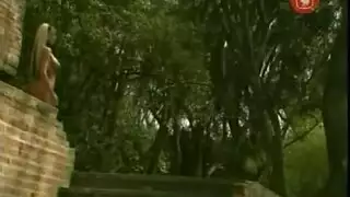 شقراء صغيرة ١٢سنه