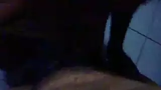 جماع جماعي قاسي لعاهرة سمراء لا تشبع