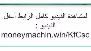 شخصية أم شقراء تُمسك وتُلاعب ثدييها في مقطع إباحي