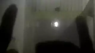 سارة جي تُستَخدم بقسوة من قبل شخص غريب شديد الشهوة