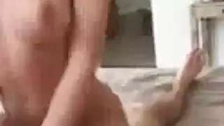 الولد يخطف صديقته وينيكها