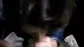 مص أيقونات دون توقف: عاهرة هاوية في حركة جماعية إكس إكس إكس