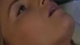 الزوجات الجوائز مهووسات بالقضبان الكبيرة