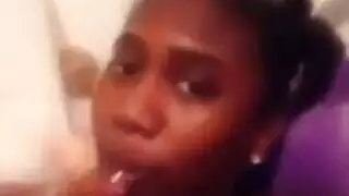 العاهات الغبيات لا يشبعن من القضيب
