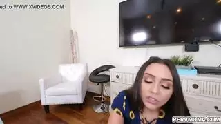 اخي الصغير احب انا ينكني