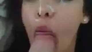 ربة منزل ثملة ويائسة تطالب بجنس قاسي من زوجها