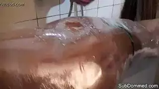 عاريه بتتناك بطريقه بشع