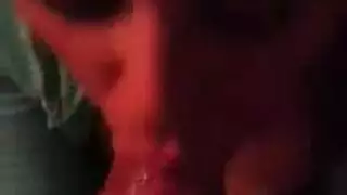 الفتاة شقراء الشعر الأحمر تأخذه بخشونة في مؤخرتها
