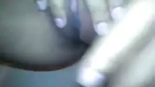 كشف فرج وردي ممتلئ واللعب به