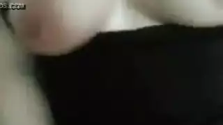 صديقة الزوجة السابقة تخرج ثدييها لجنس إباحي صعب