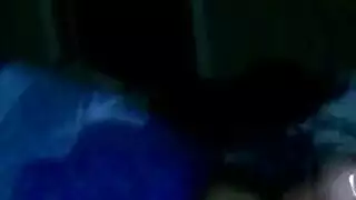 العادة السرية بقضيب كبير مغطى وملء غلاف جنسي بالمني