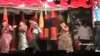 أفلام جنسية مثلية جامعية صريحة: دفعات عميقة وأنات