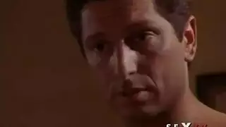 تذكر اسمي وأنت تئن