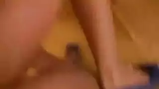 ضربة سريعة دسار ضخمة تحت الماء