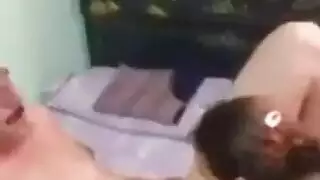 فيلم سكس عربي: رجل مصري ينيك عاهرة راغبة بقسوة