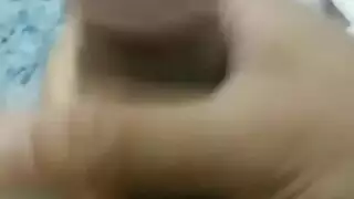 السائق يحصل على عرض: رجلين يمارسان الجنس والمداعبة على الكاميرا